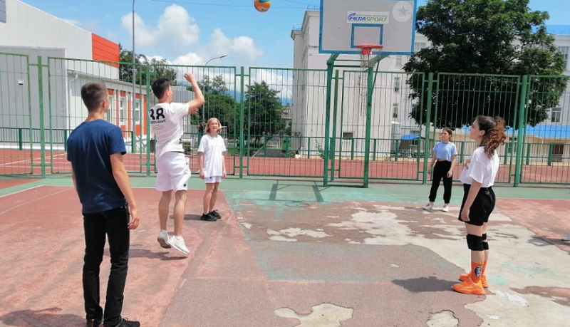 2-ой игровой день 1-этапа турнира по уличному баскетболу на Кубок губернатора Краснодарского края