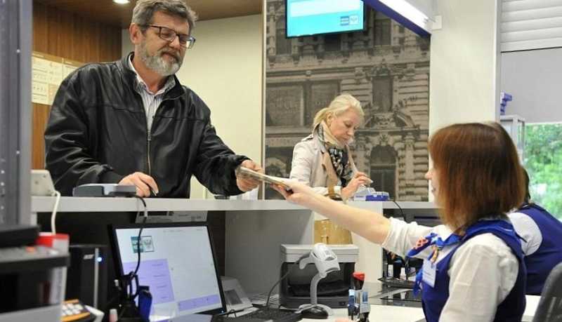 Для оплаты мобильной связи наличными потребуется паспорт