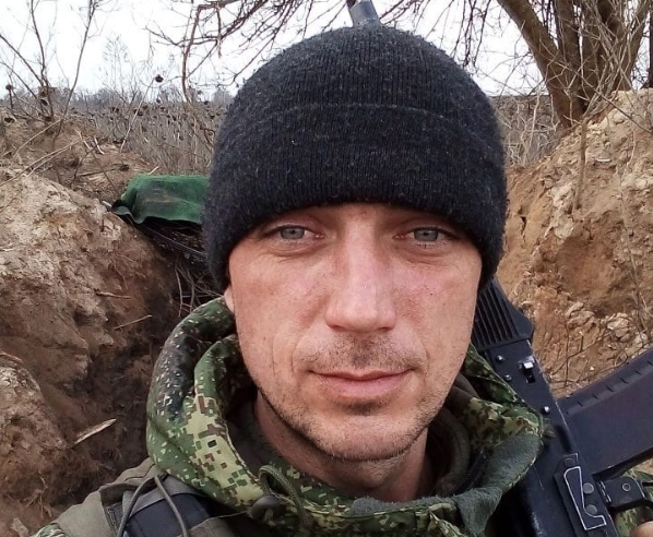 &laquo;Как же вы будете жить, зная, что я трус?&raquo; Гвардии рядовой Сергей Васильков не дожил до рождения дочки 2 месяца