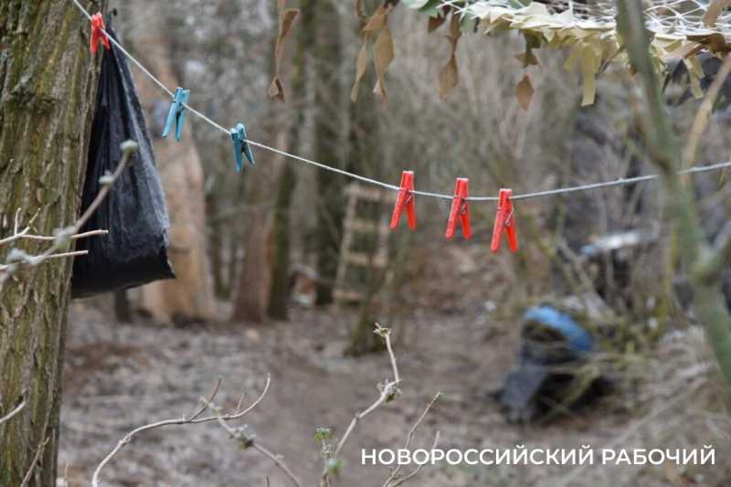 Новороссийцы передали на фронт обогреватели, термобелье, инструменты и свежие номера «Новороссийского рабочего»