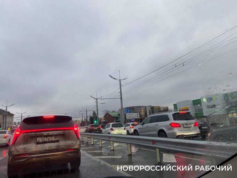 Новороссийцы тестируют новую развязку. Как всегда, есть довольные, а есть – не очень