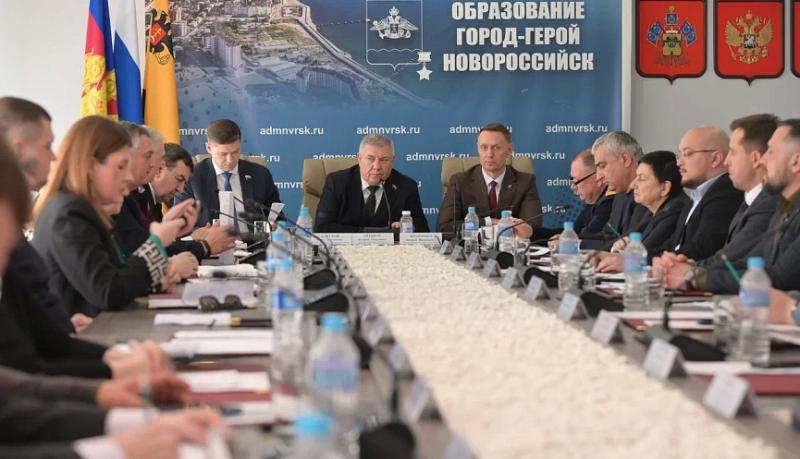 Состоялось первое в 2025 году заседание городской Думы Новороссийска