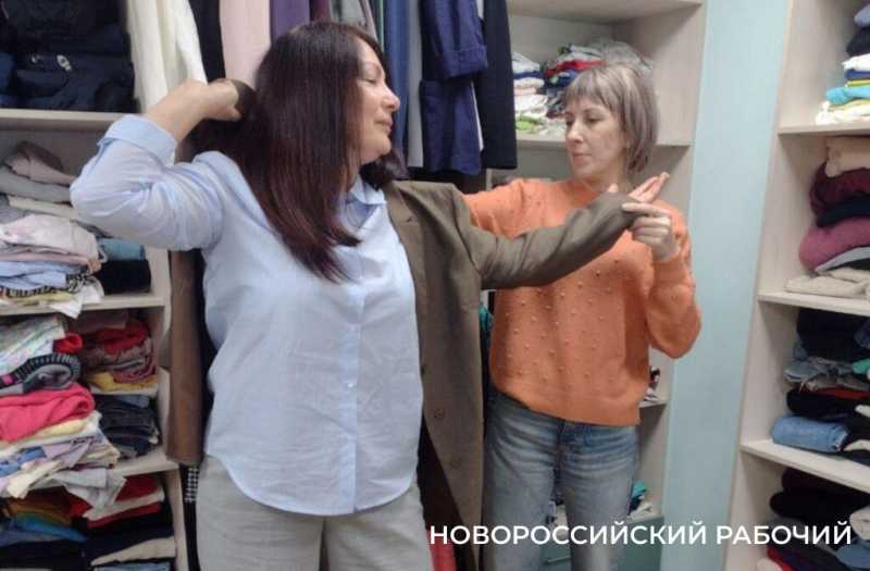 В центрах «вторые руки» Новороссийска можно найти ушедшие из России бренды, готическую обувь и… водолазные сапоги