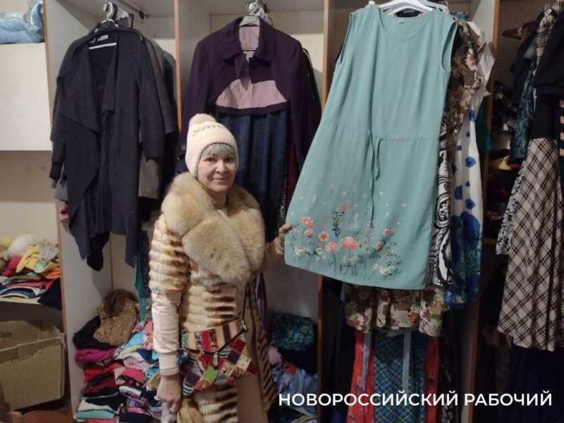 В центрах «вторые руки» Новороссийска можно найти ушедшие из России бренды, готическую обувь и… водолазные сапоги