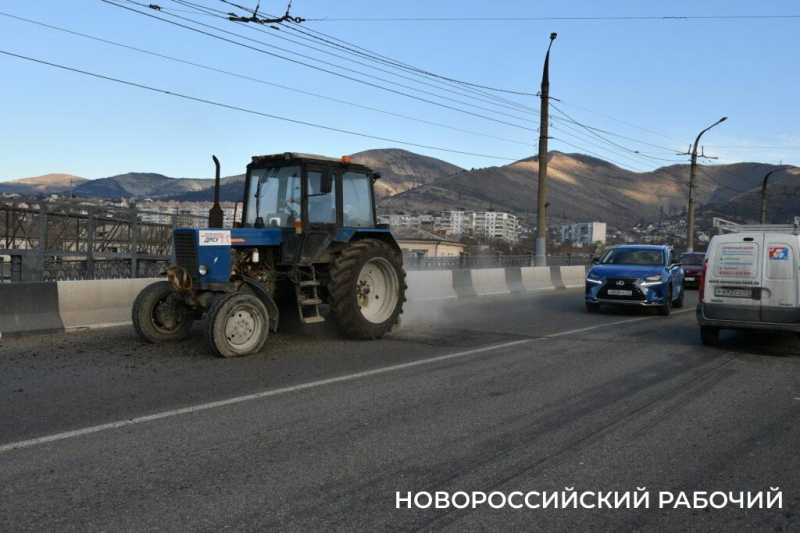 В Новороссийске начался ямочный ремонт на многострадальной Магистральной