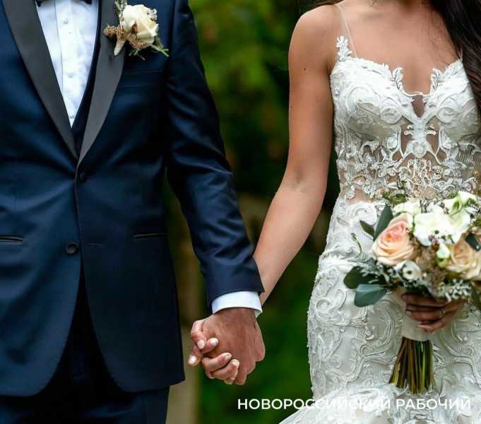 В Новороссийске женятся в 35 лет, а разводятся в 40