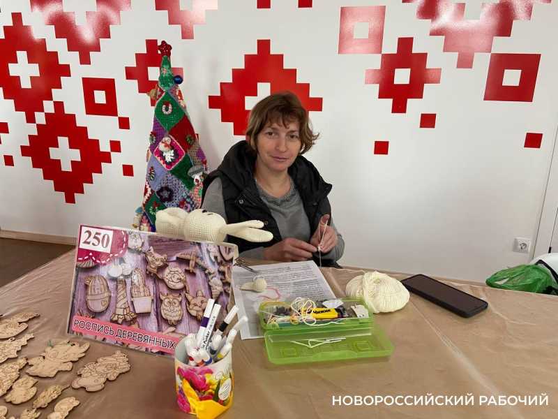 В Новороссийском центре творчества и ремесел каждый день проходят ярмарки и мастер-классы