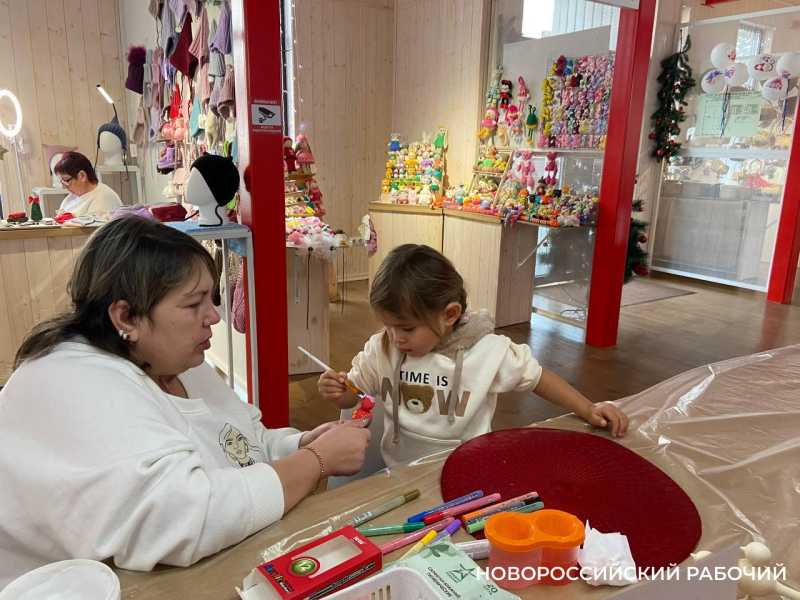В Новороссийском центре творчества и ремесел каждый день проходят ярмарки и мастер-классы