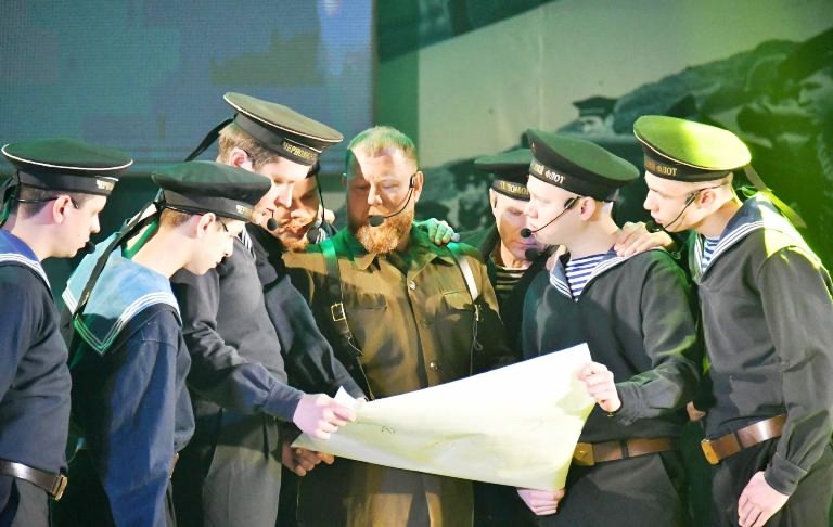 Жителей и гостей города-героя Новороссийска приглашают на литературно-музыкальный спектакль «Легендарный десант»