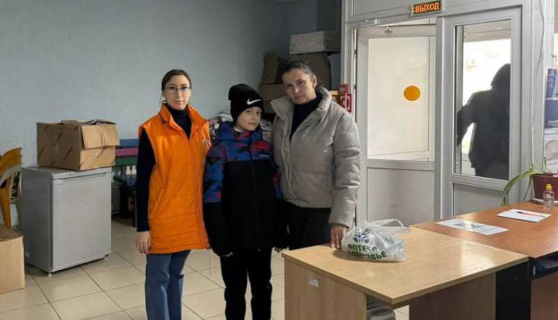 Жители города-героя Новороссийска оказали гуманитарную помощь центру по спасению птиц
