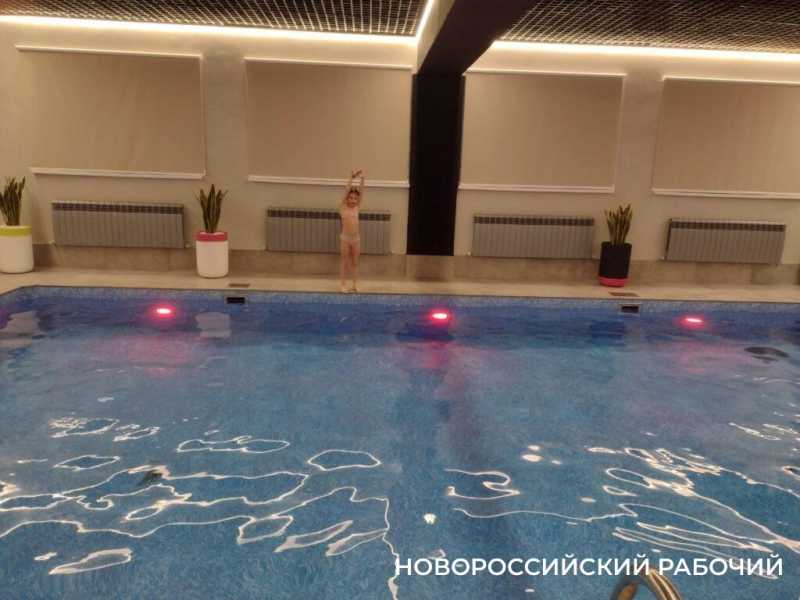Центральные бани Новороссийска после капремонта: богато, но скучновато…