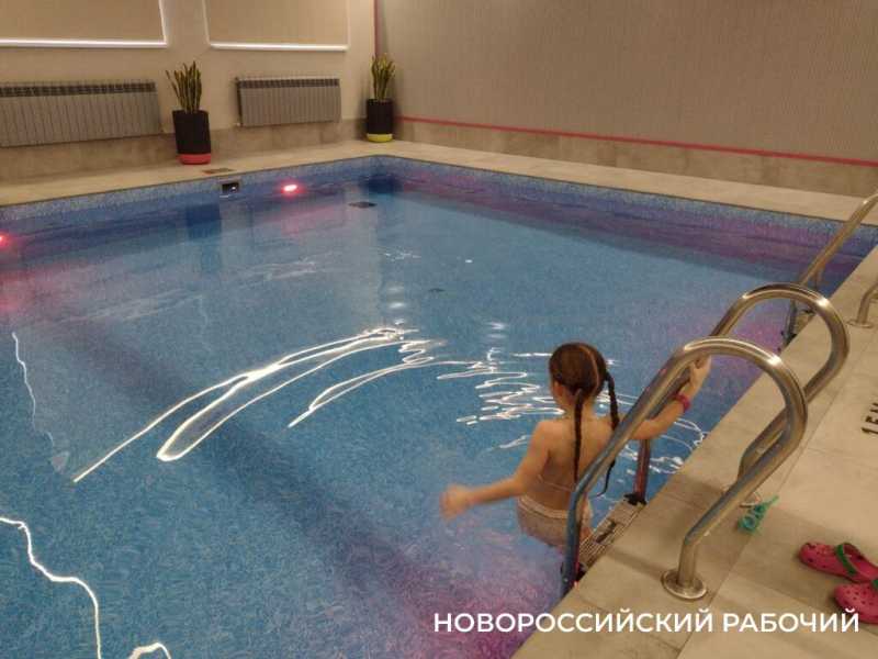 Центральные бани Новороссийска после капремонта: богато, но скучновато…