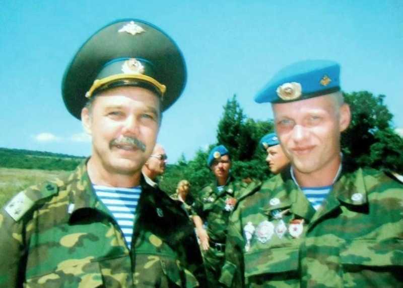 Генерал Лебедь: «…а командиром 3-й роты был всегда улыбчивый, но очень жесткий капитан Петров». О полковнике Петрове и его военной династии