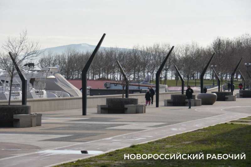 Глава Новороссийска потребовал привести парк Фрунзе в порядок. Парк передадут новому хозяину
