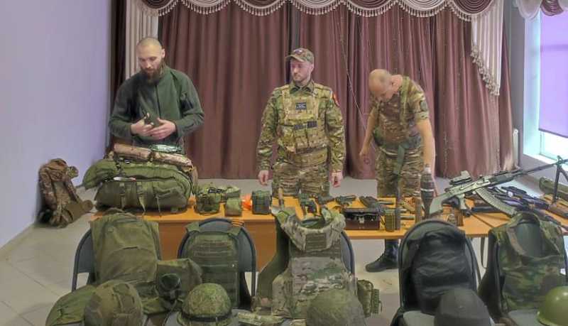 Казаки Новороссийска принимают активное участие в месячнике оборонно-массовой и военно-патриотической работы с молодежью