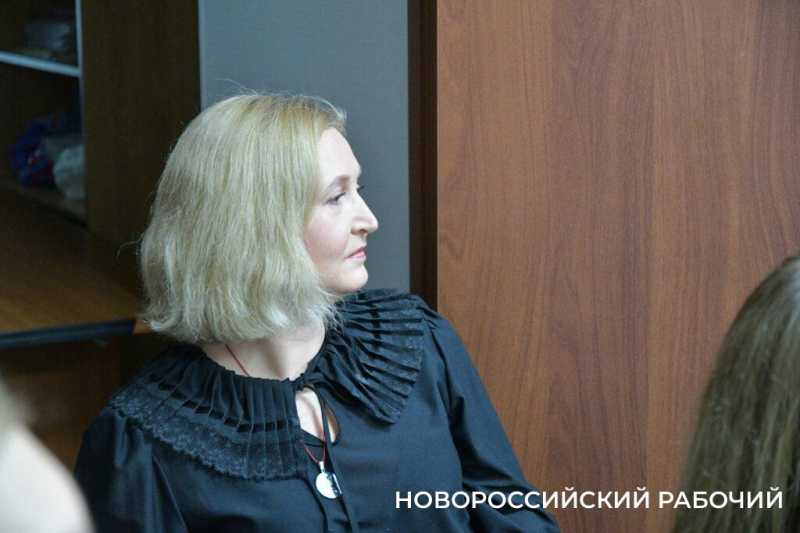 Монологи новоросссийца про Новороссийск &mdash; смешно и грустно. В &laquo;НР&raquo; прошли II &laquo;Лапинские чтения&raquo;