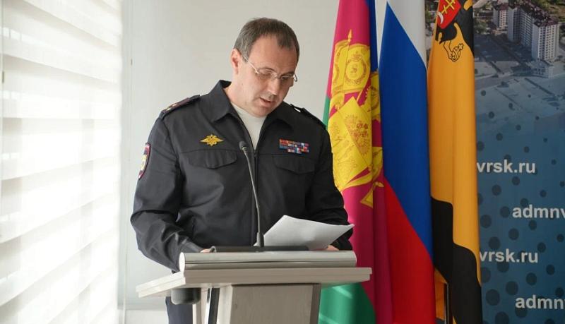 На заседании городской Думы Новороссийска депутатам был представлен доклад об итогах оперативно-служебной деятельности в 2024 году