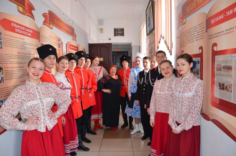 Новороссийские кадеты отметили День защитников Отечества