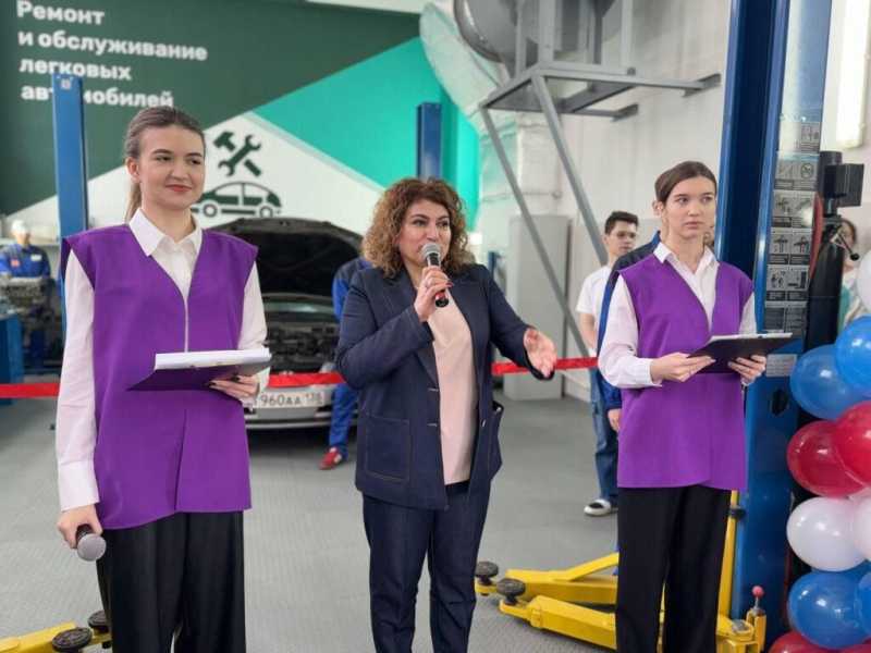 Новороссийский колледж за свои деньги купил оборудование для обучения автомехаников