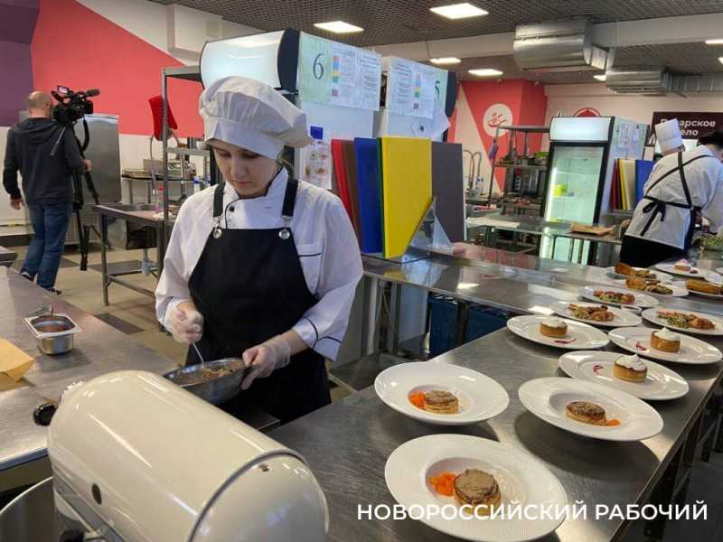Общепиту Новороссийска грозит кадровый голод. Можно ли его утолить?