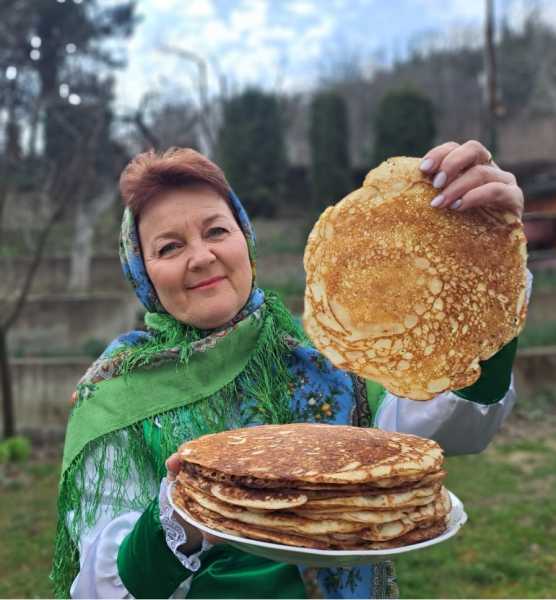 Сегодня началась масленица! Насколько подорожал «блинный набор» в Новороссийске