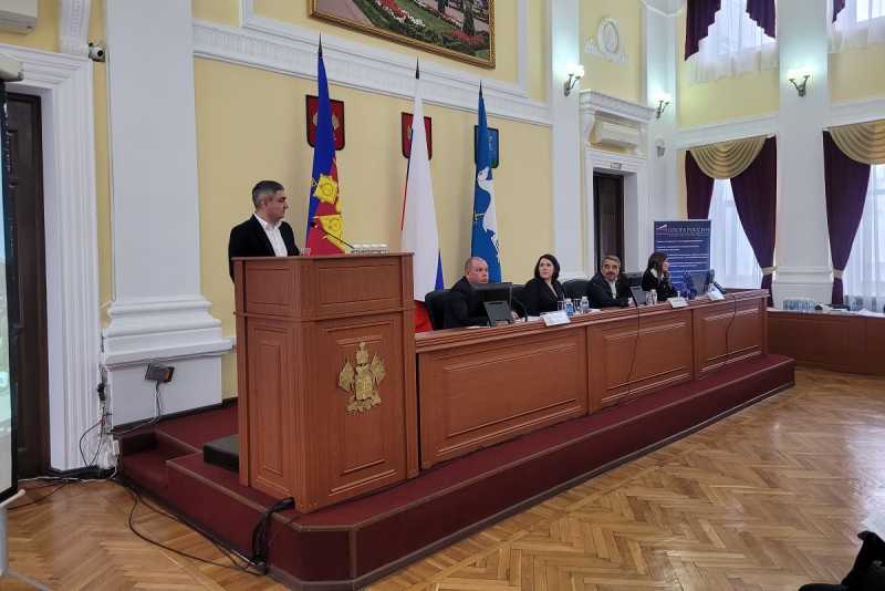 Семинар, посвященный налоговым изменениям, провели представители Межрайонной ИФНС России № 5 по Краснодарскому краю и «Опоры России» 