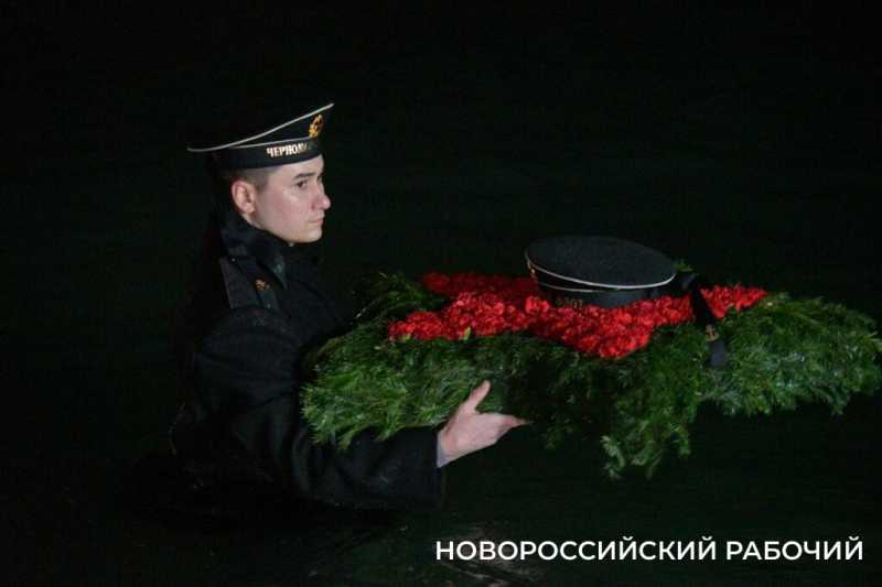 В Новороссийске на священной Малой Земле прошла Всероссийская акция «Бескозырка»