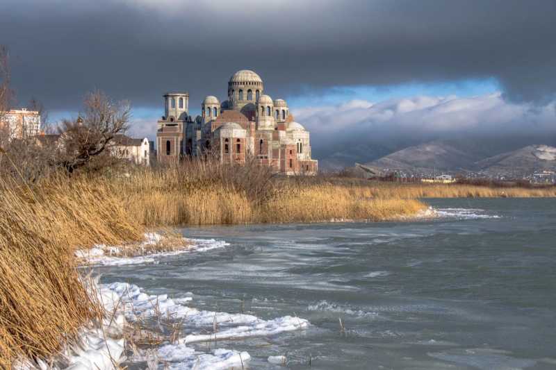 В Новороссийске начала замерзать Суджукская лагуна