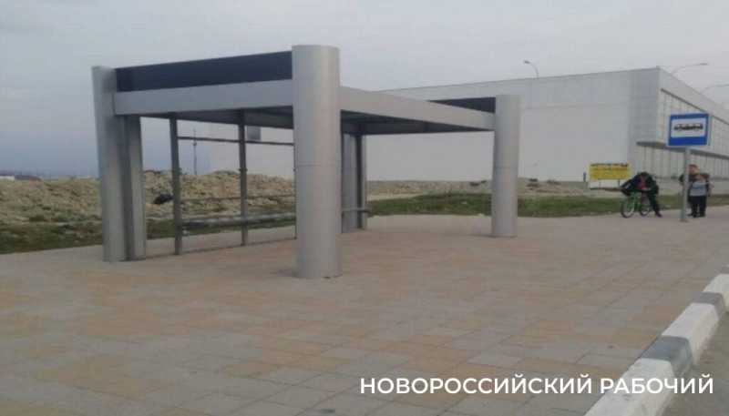 В Новороссийске предложили еще один вариант остановок – со стенками из поликарбоната