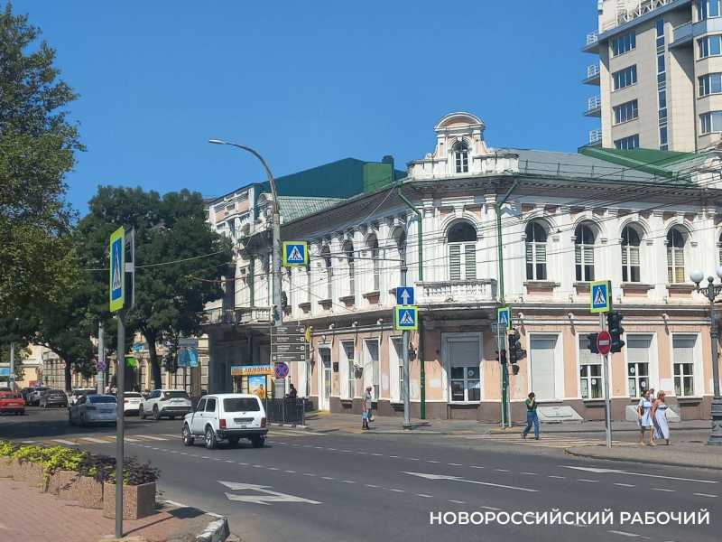 В Новороссийске прошел день книгодарения. Какие книги стали подарками?