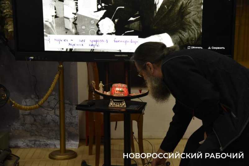 В Новороссийске прошел вечер памяти легендарного Учителя Новороссийска