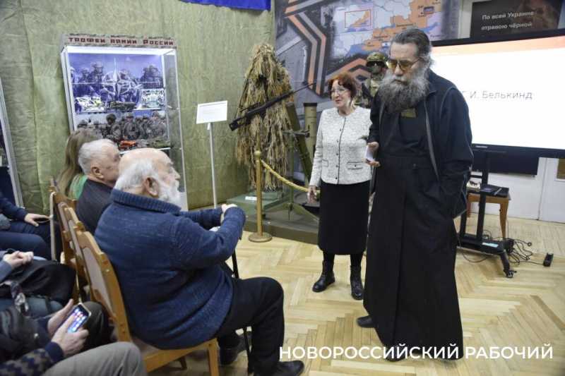 В Новороссийске прошел вечер памяти легендарного Учителя Новороссийска