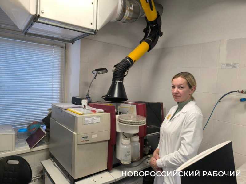 В Новороссийске работает лаборатория, которая знает все секреты съедобного российского экспорта и импорта