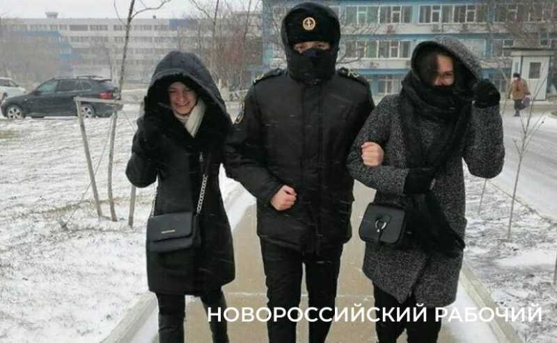 В Новороссийске родители не пускают детей в школу в норд-ост