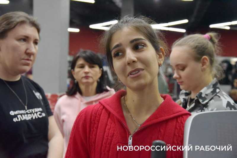 В Новороссийске установили рекорд в новой категории пауэрлифтинга – 410 кг в «ягодичном мосте»