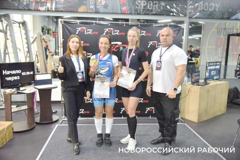 В Новороссийске установили рекорд в новой категории пауэрлифтинга – 410 кг в «ягодичном мосте»