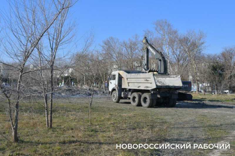 В Новороссийске жителей попросили не ходить по «Южным прудам»