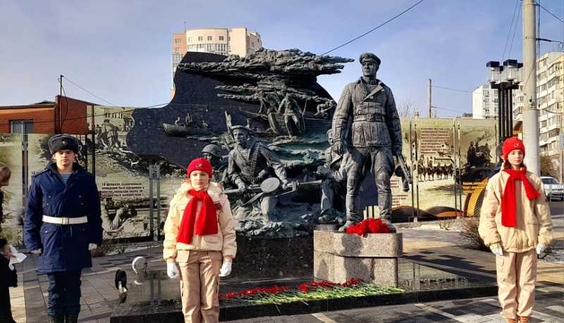 «Вахта Памяти»: в городе-герое Новороссийске проходят патриотические мероприятия с участием школьников, студентов и курсантов