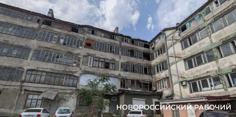 Власти Новороссийска купят 11 квартир для жителей аварийного «шанхая» в центре города