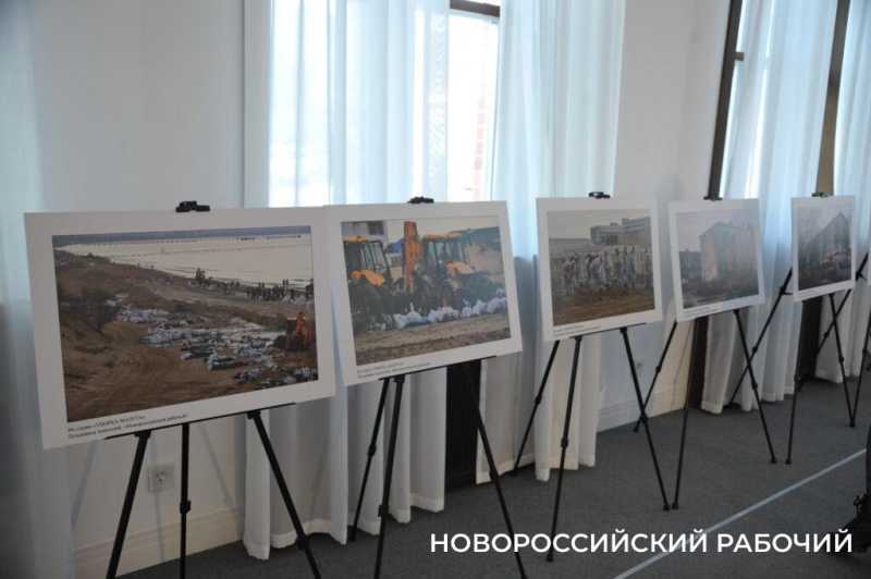 За репортаж о ЧС в Анапе спецприз конкурса «Золотой фотообъектив Кубани» получил фотокор «Новороссийского рабочего»