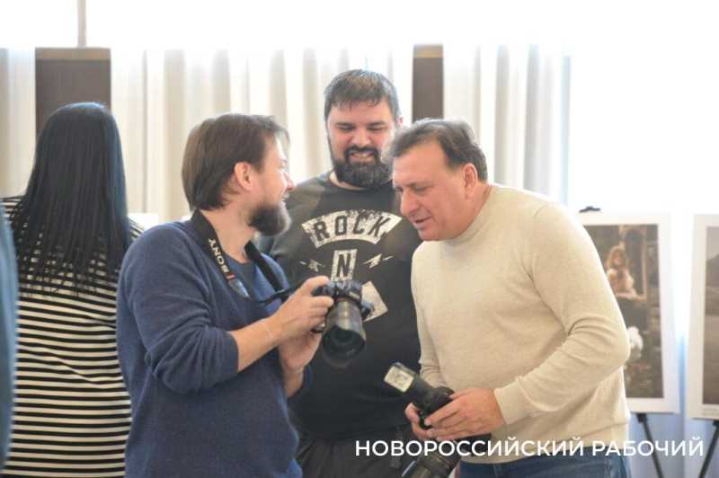 За репортаж о ЧС в Анапе спецприз конкурса «Золотой фотообъектив Кубани» получил фотокор «Новороссийского рабочего»