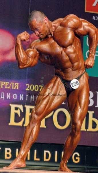 Чемпион из Новороссийска рассказал всю правду о блеске, боли  и смертельных рисках бодибилдинга