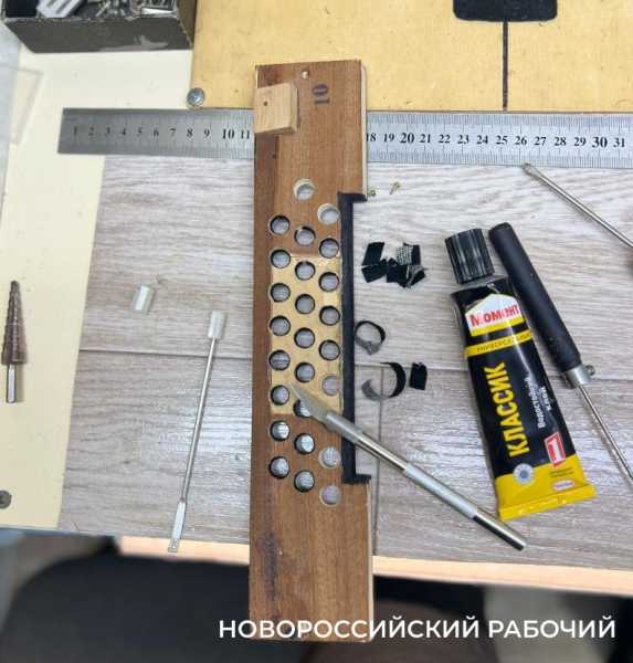 Дальнобойщик из Новороссийска создает мидисистему на основе гармони и совершенствует классические аккордеоны