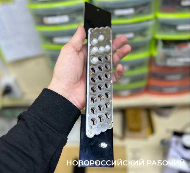 Дальнобойщик из Новороссийска создает мидисистему на основе гармони и совершенствует классические аккордеоны