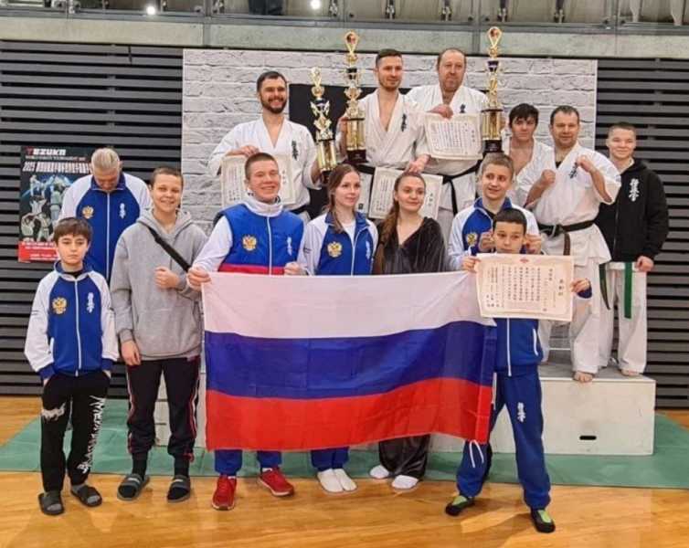Японцы отдали татами россиянам. Новороссийские каратисты привезли медали с Чемпионата мира
