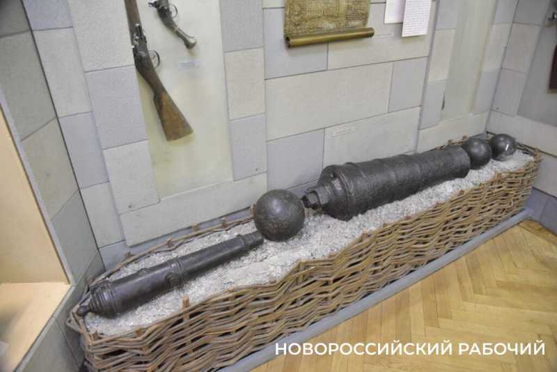 На Малой Земле нашли свидетельства бурной жизни турецкой крепости 18 века