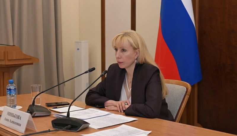 На заседании комиссии по делам несовершеннолетних обсудили вопросы благополучия детей в Краснодарском крае
