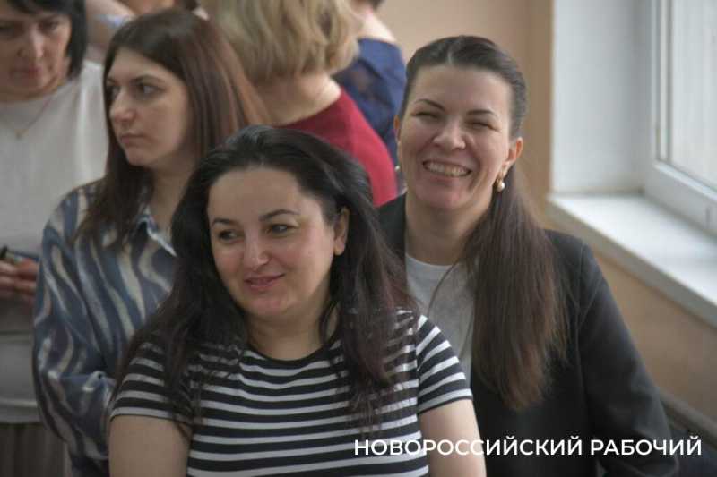 Новороссийские родители готовы сдавать ЕГЭ по математике вместо детей, надо только подготовиться