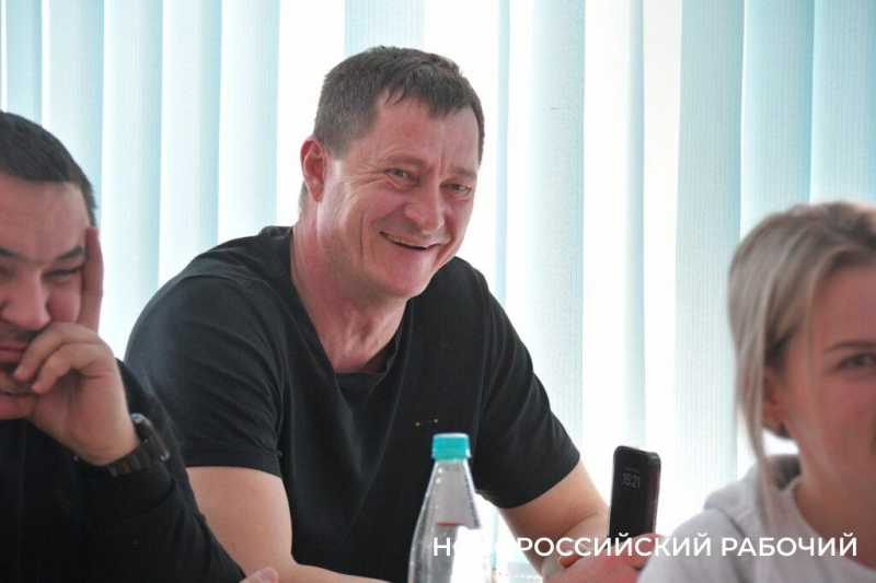 Новороссийских байкеров учили защитному вождению
