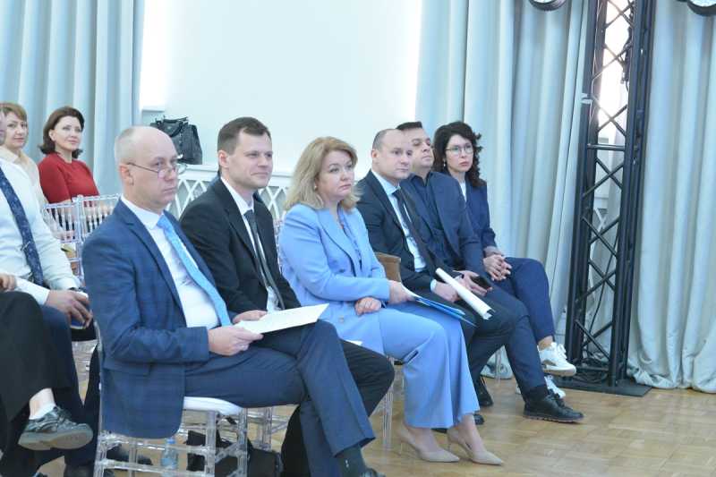 Представители Управления приняли участие в форуме по актуальным вопросам ведения предпринимательской деятельности